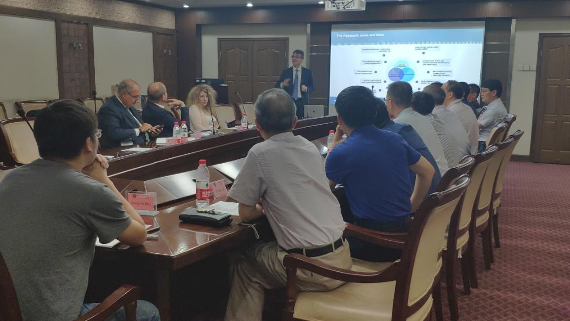 1568192465.jpg 1568192465.jpg