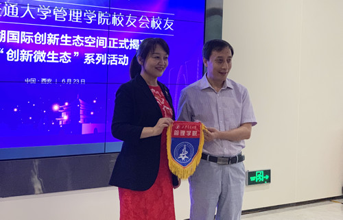 1561688367.jpg 1561688367.jpg