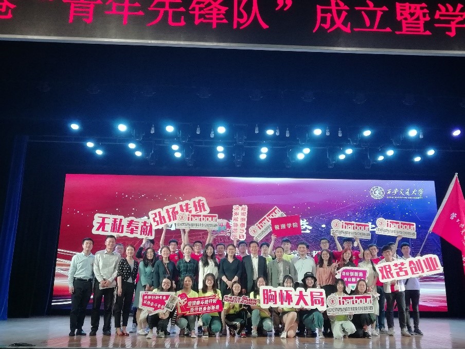 1558952957.jpg 1558952957.jpg